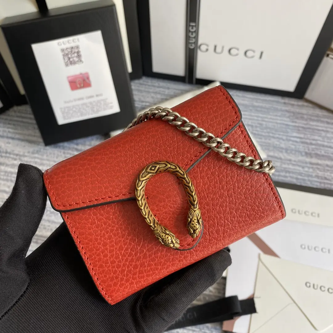 gucci bag with snake clasp