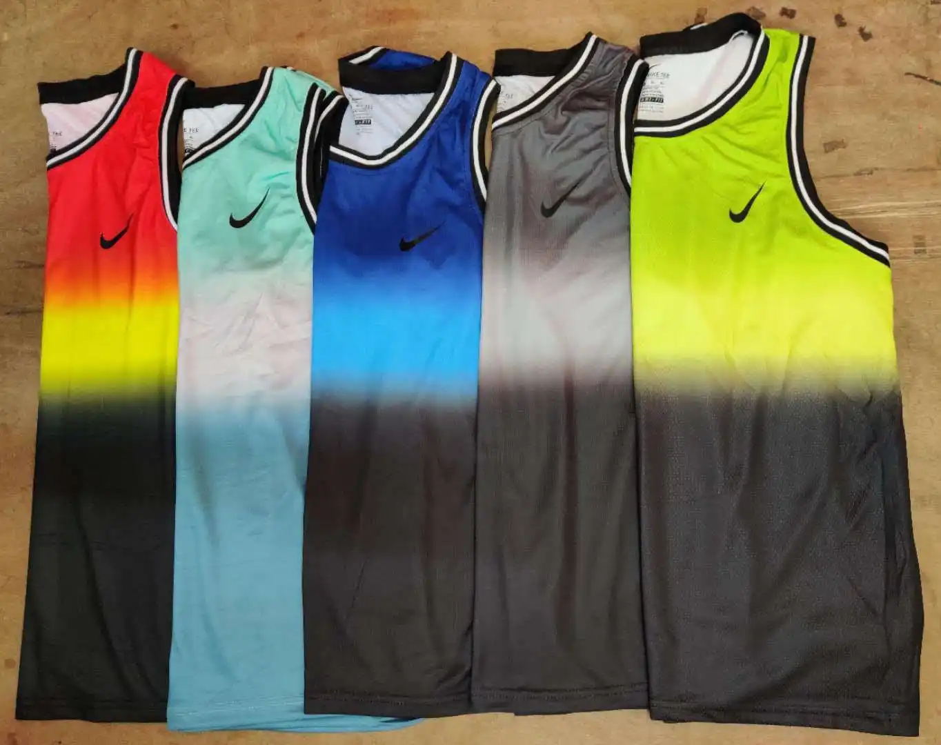 nike sando dri fit