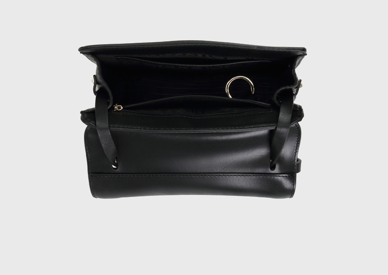 599Seconds Only2-Piece】DISSONA European and American Retro Rivet Cowhide  Square Bag Shoulder Bag Fashion