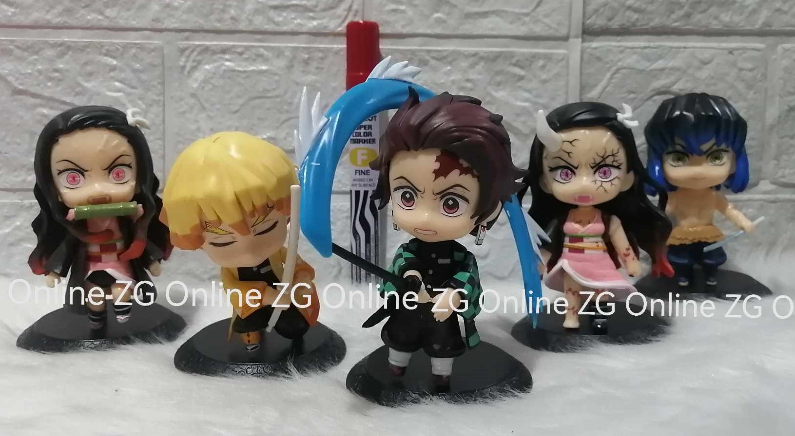 Demon Slayer: Kimetsu no Yaiba Sticker Zenitsu & Inosuke Oni Taiji Ver.  (Anime Toy) - HobbySearch Anime Goods Store