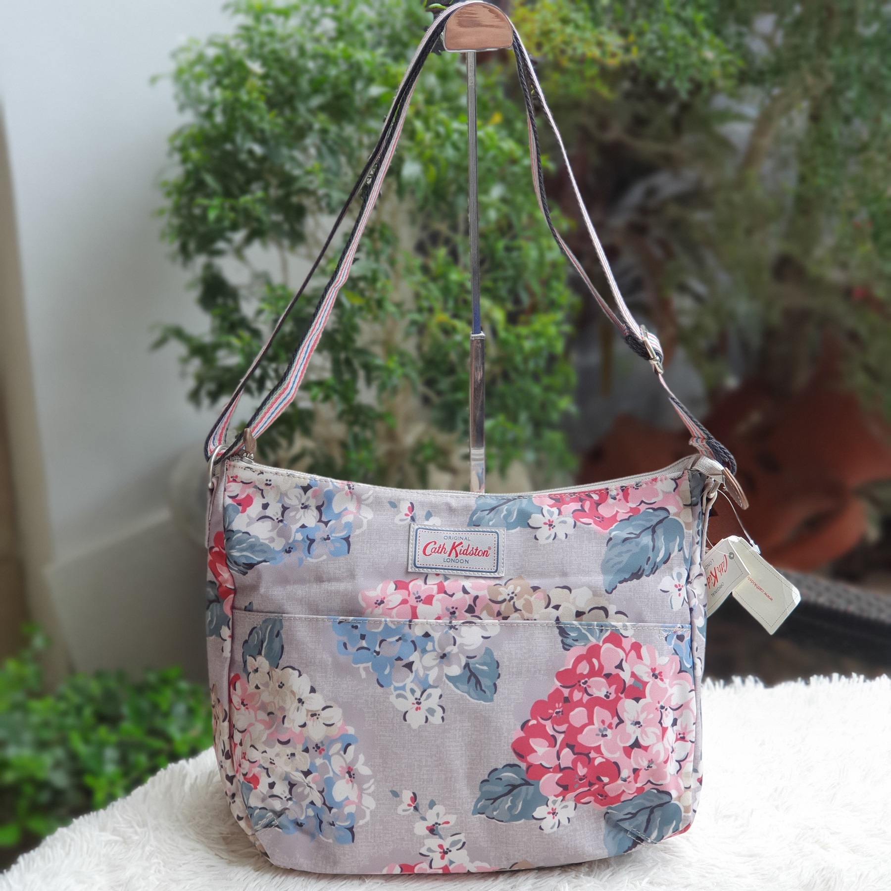 Cath kidston heywood shoulder 2024 bag