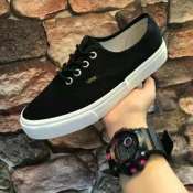 Vans Low Cut Sports Shoes for women`s