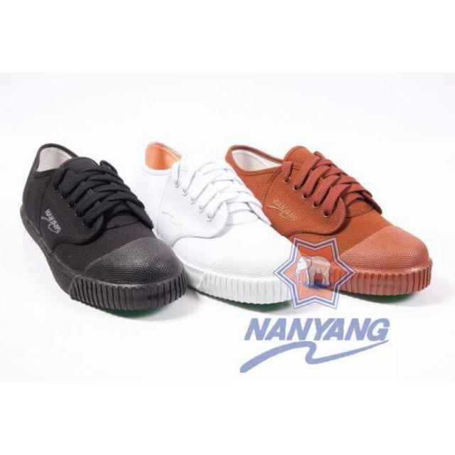 Shop Sepak Takraw Shoes Nanyang with 