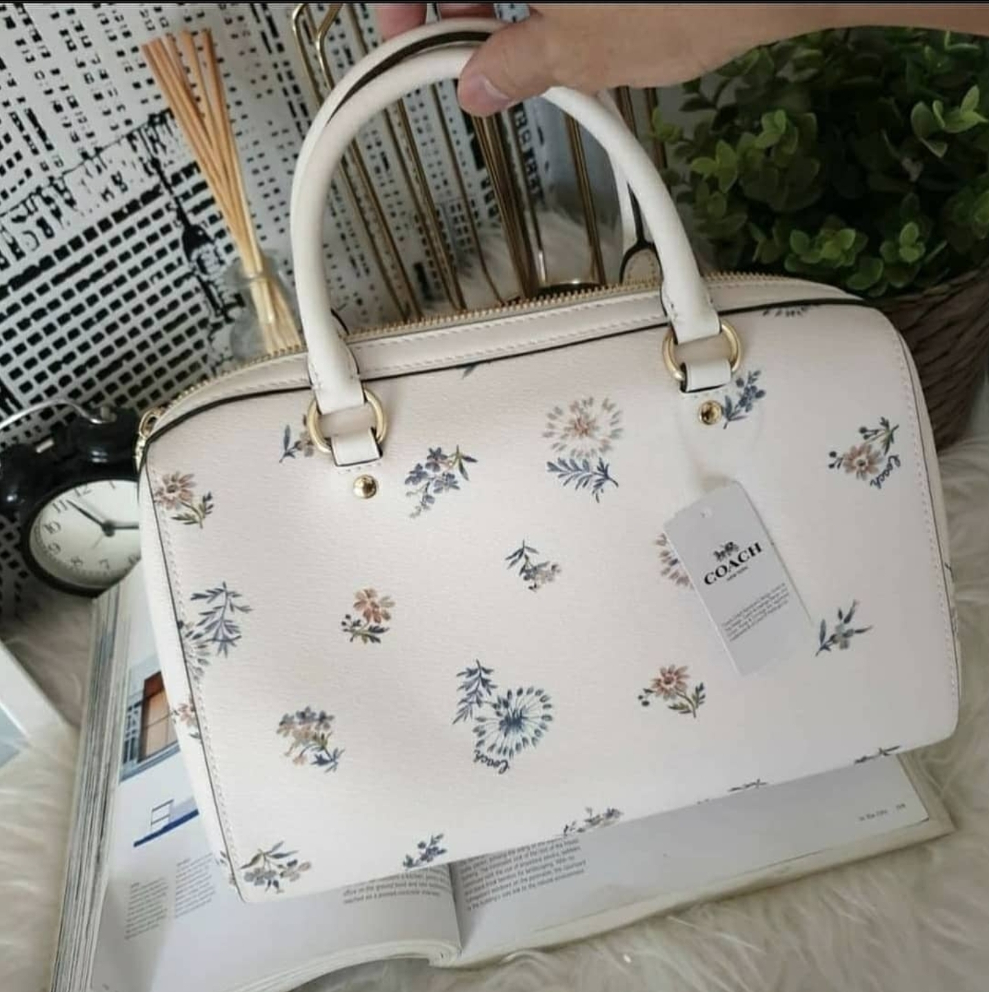 Rowan satchel with discount dandelion floral print