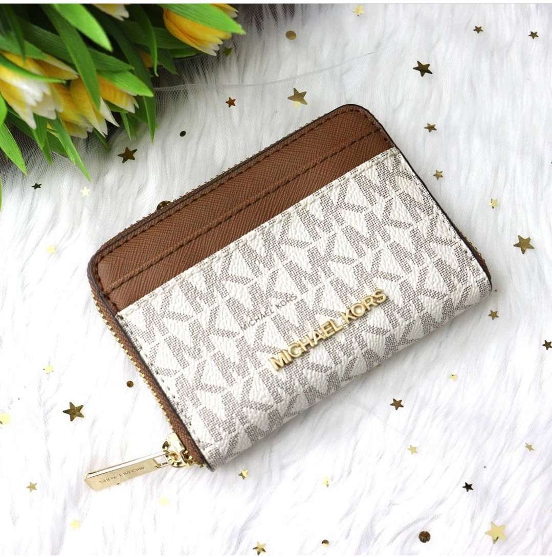 Authentic Michael Kors Jetset Wallet Travel Zip Around Small Card Case -  Vanilla | Lazada PH