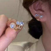 Korean Silver Diamond Pearl Stud Earrings - Elegant Fashion Jewelry