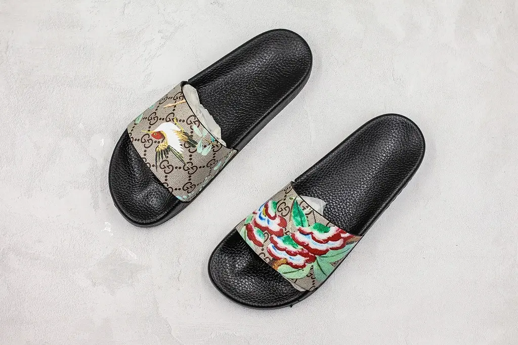 buy gucci slippers