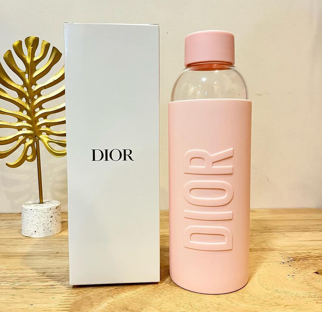 Brand New Dior Glass Water Bottle 550ml with Pale Pink Neoprene