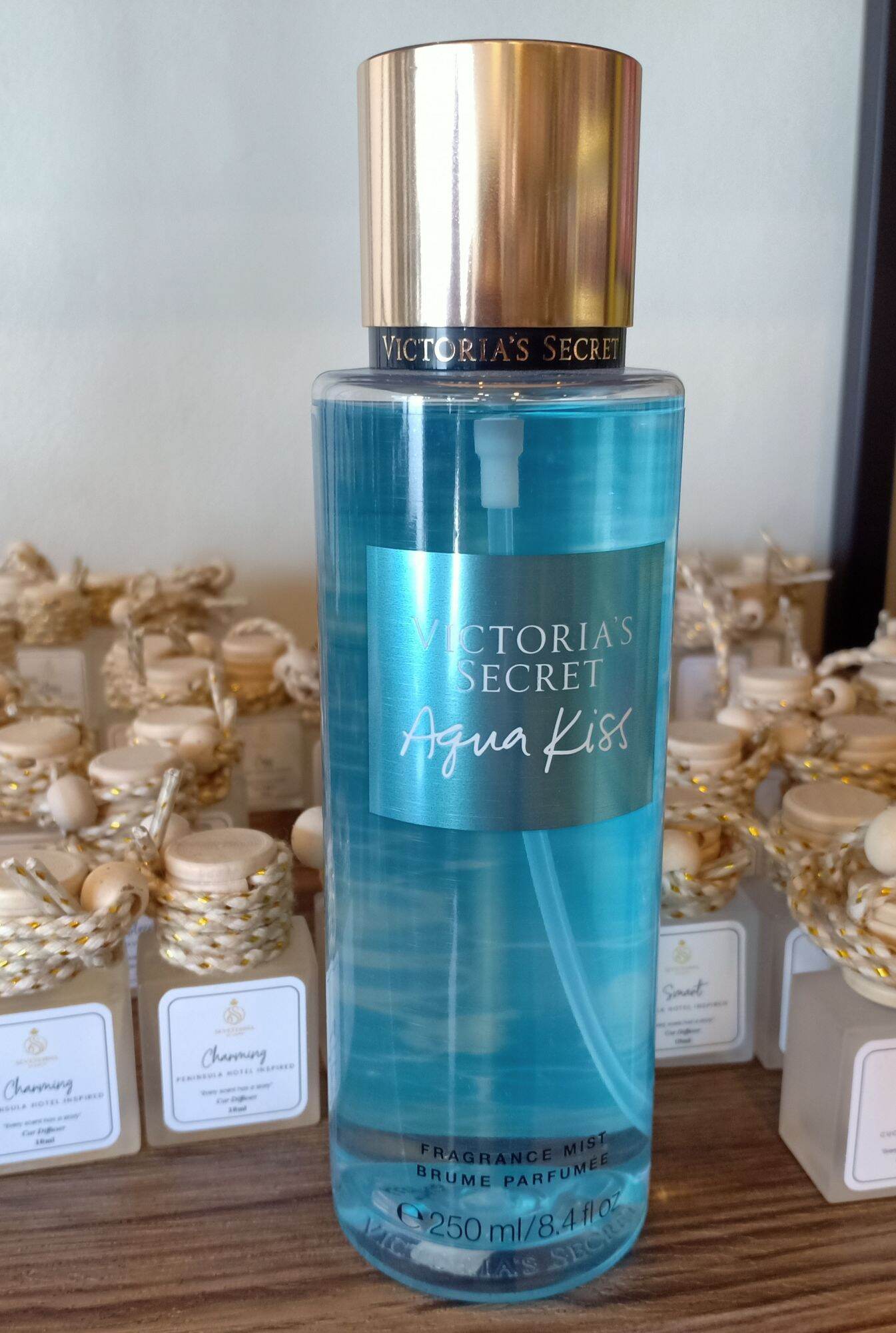 Body mist victoria secret aqua kiss review hot sale