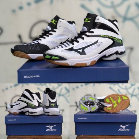 Mizuno Wave Lightning Z3 Super Premium Volleyball Shoes