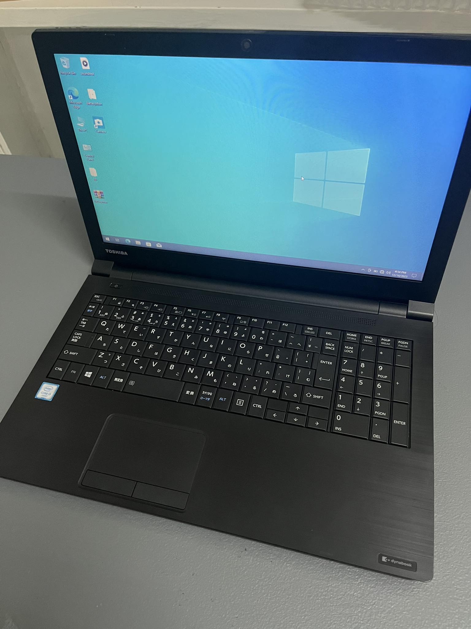 Toshiba Dynabook B55 Core3-6th gen 8GB RAM 128GB SSD 15.6