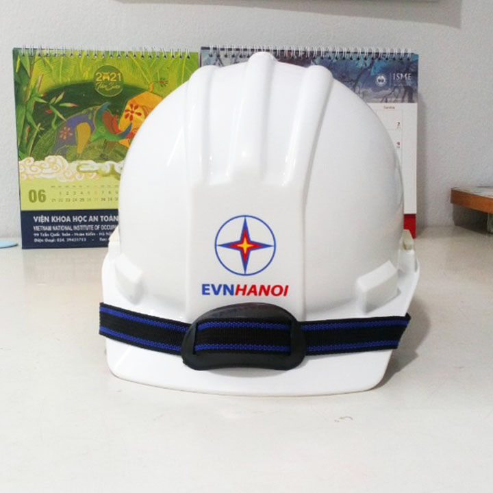 Mũ bảo hộ Bullard màu trắng in sẵn logo EVN HANOI