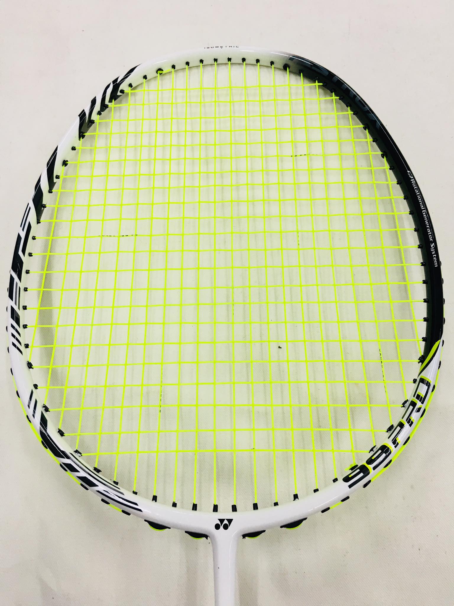 Yonex Badminton Racket Astrox 99 pro (white tiger) 4U-G5 / 24Lbs