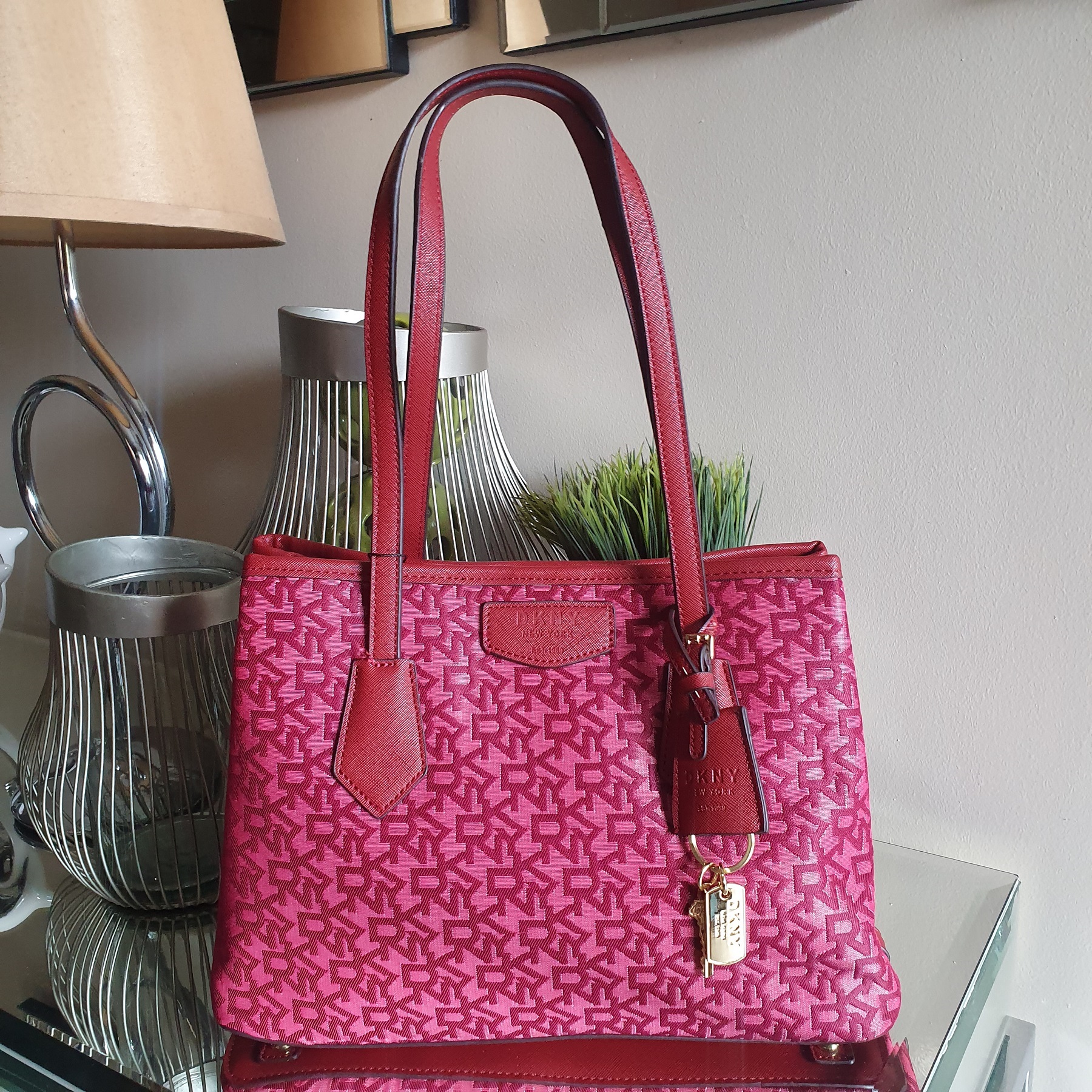 Dkny tote outlet bag pink