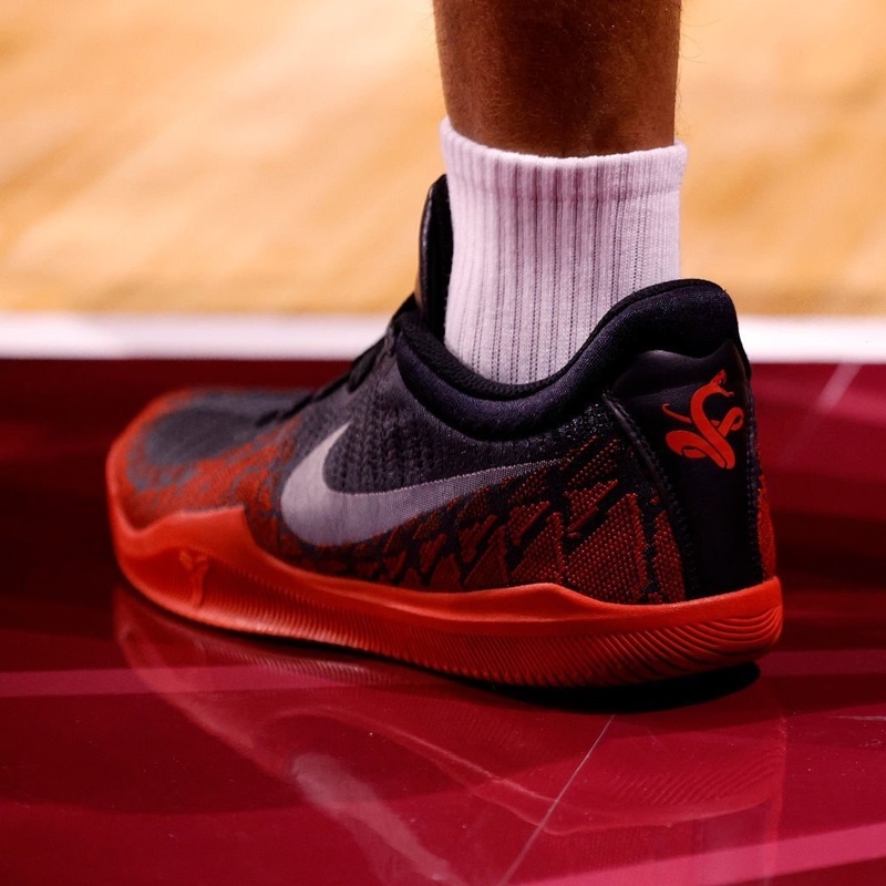 kobe mamba rage red