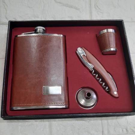 Classic Colored Leather Wine Set Gift Box Set w/ Shot Glass Black, Red, & Bamboo