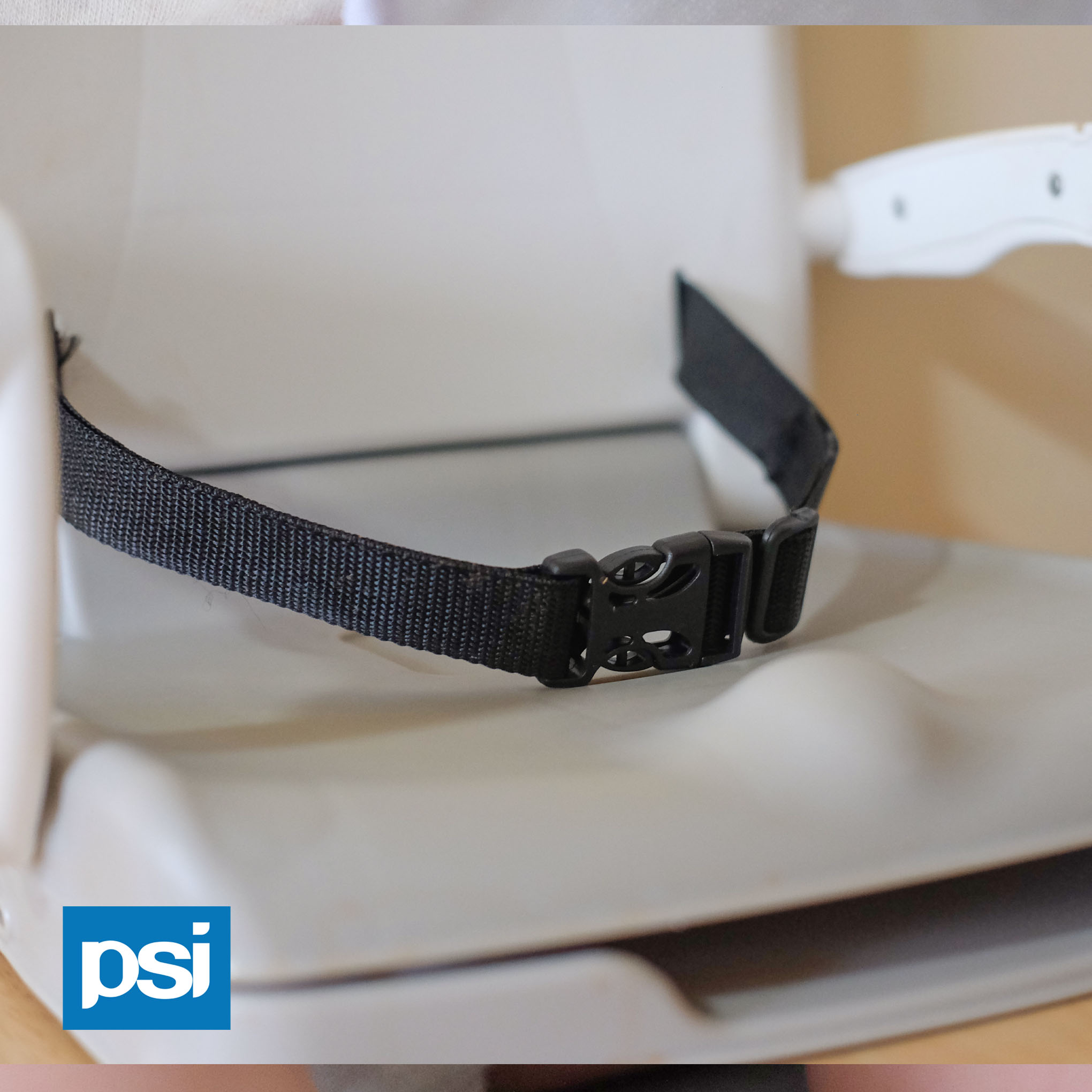 Psi High Chair Seat-Belt Qui...