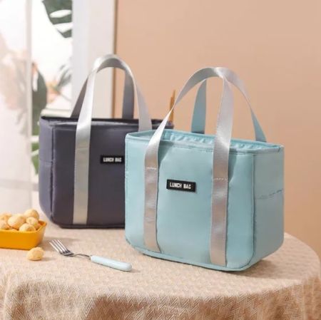 Insulated Lunch Bag for Office Workers and Students