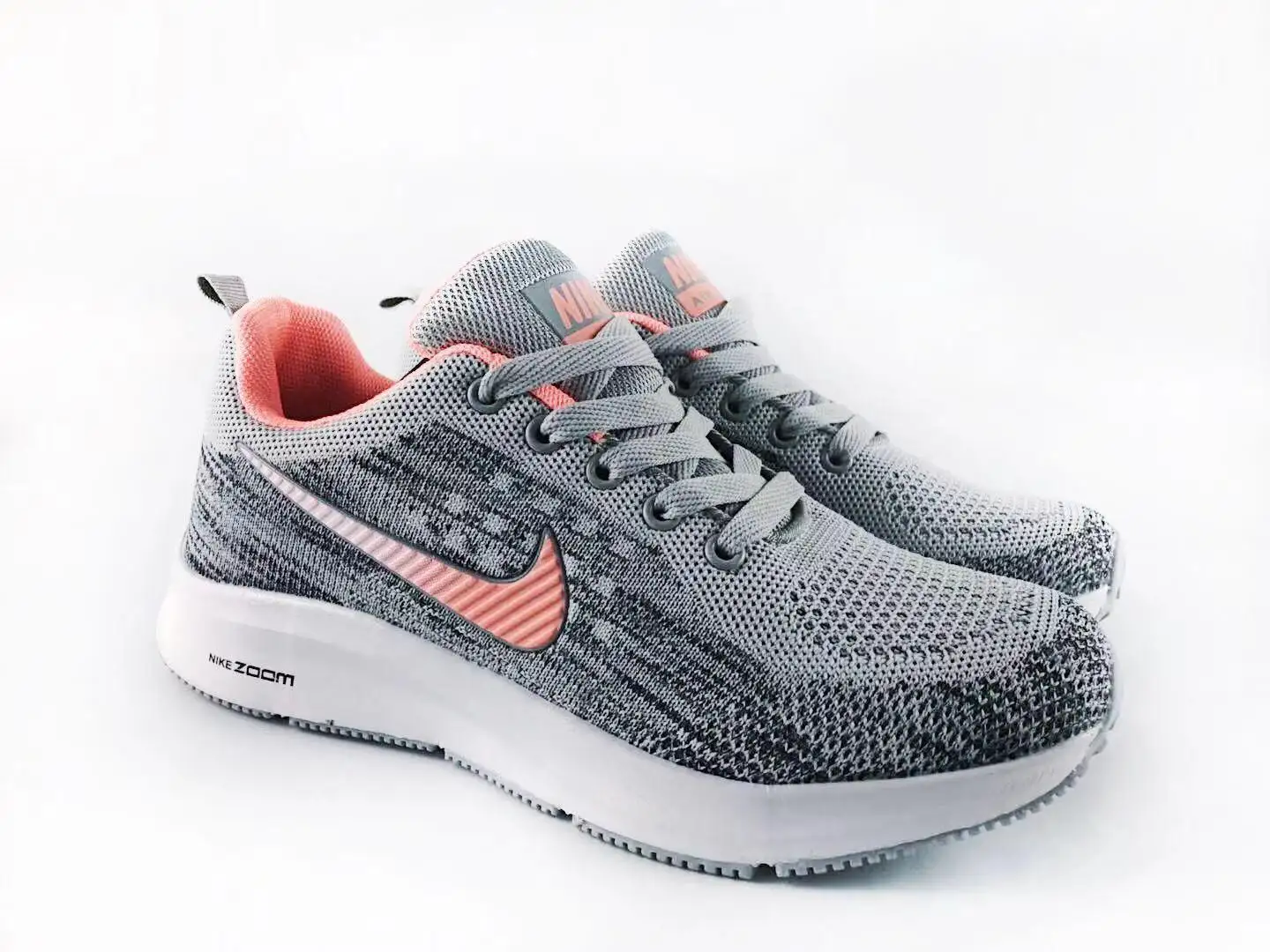 nike non slip shoes for restaurants women's