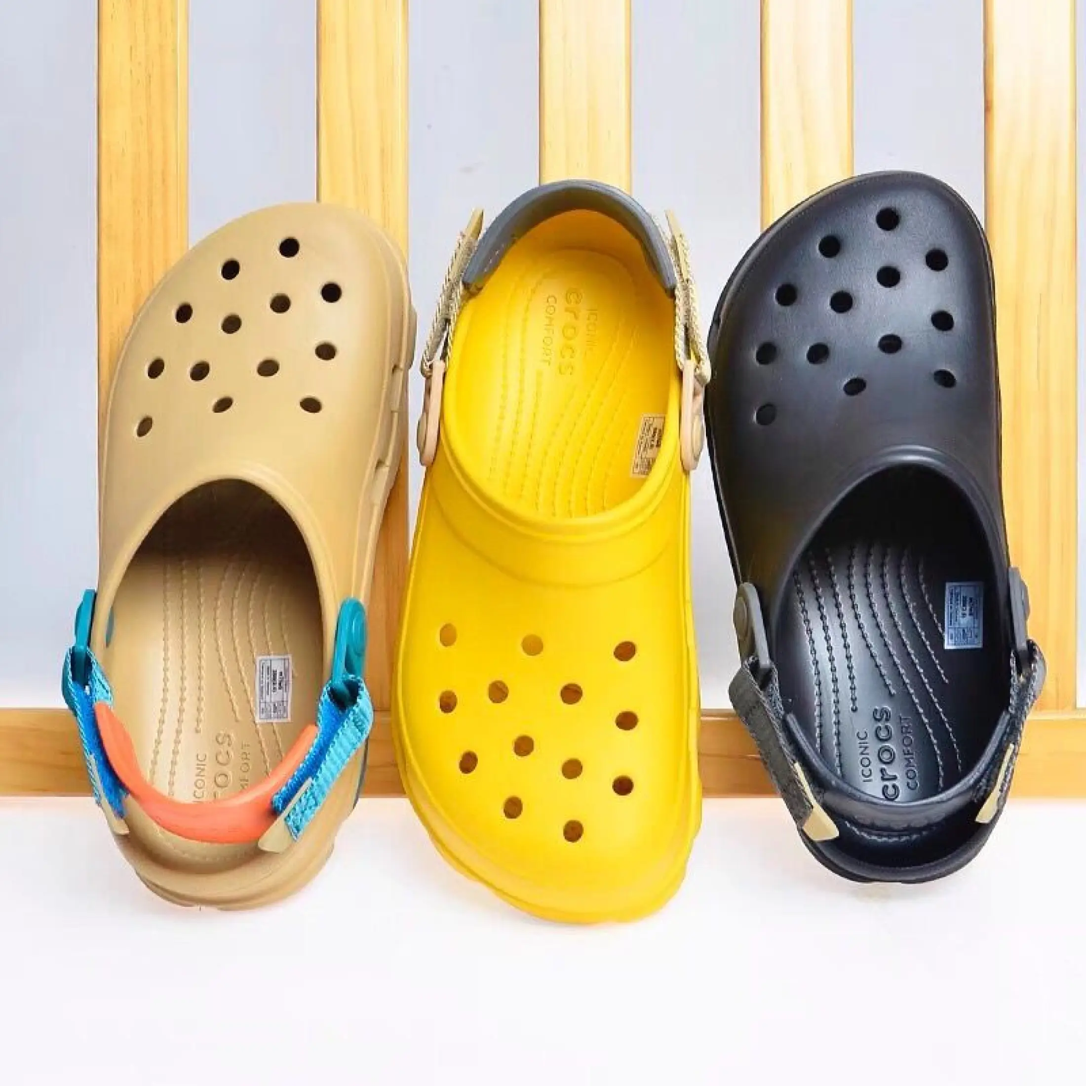 Mens crocs adjustable strap Clearance