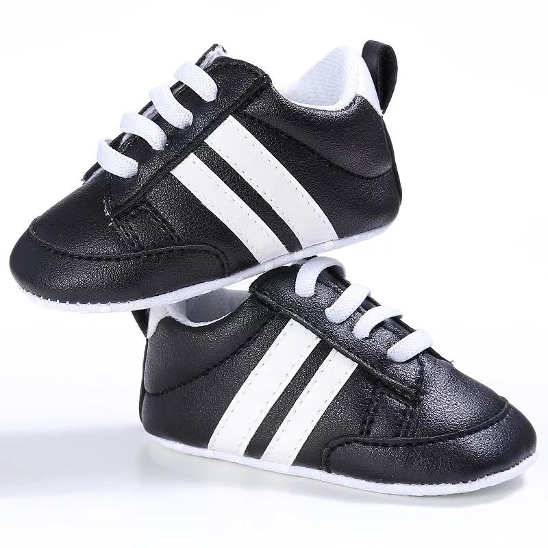 non slip black sneakers