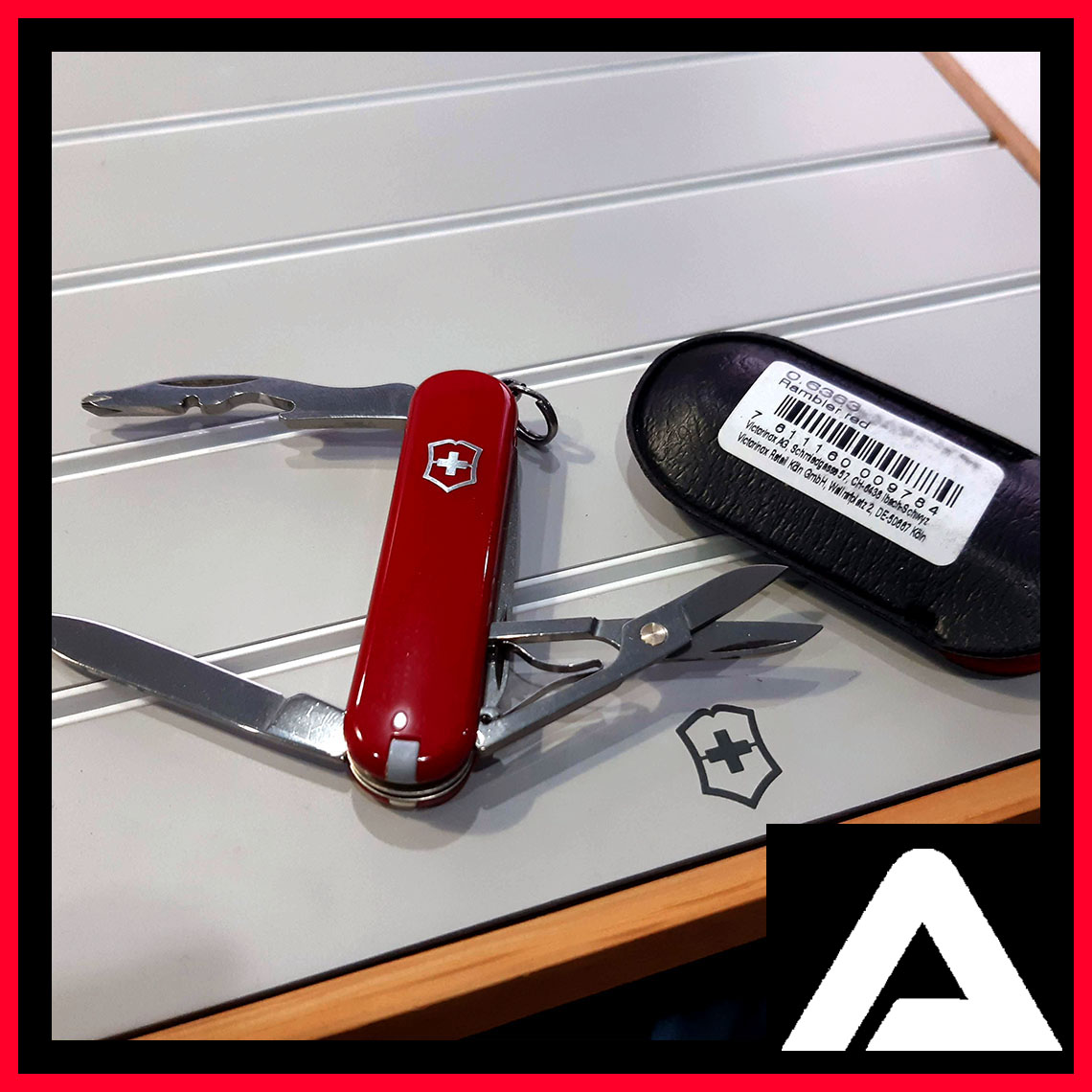 Victorinox Rambler - RED - 0.6363 - Multitool