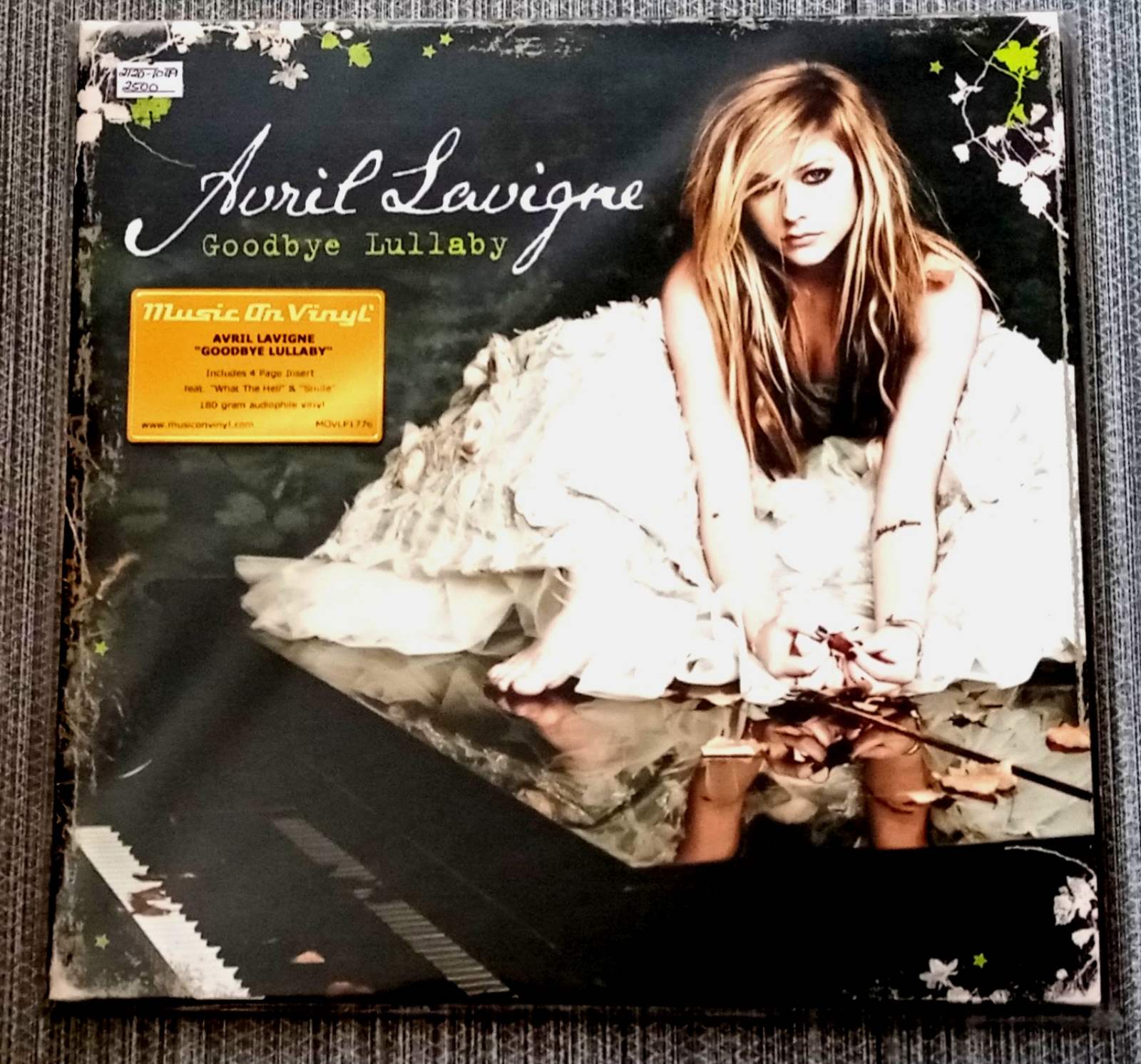 Avril Lavigne – Goodbye Lullaby Vinyl LP The Grey Market Records Lazada  PH