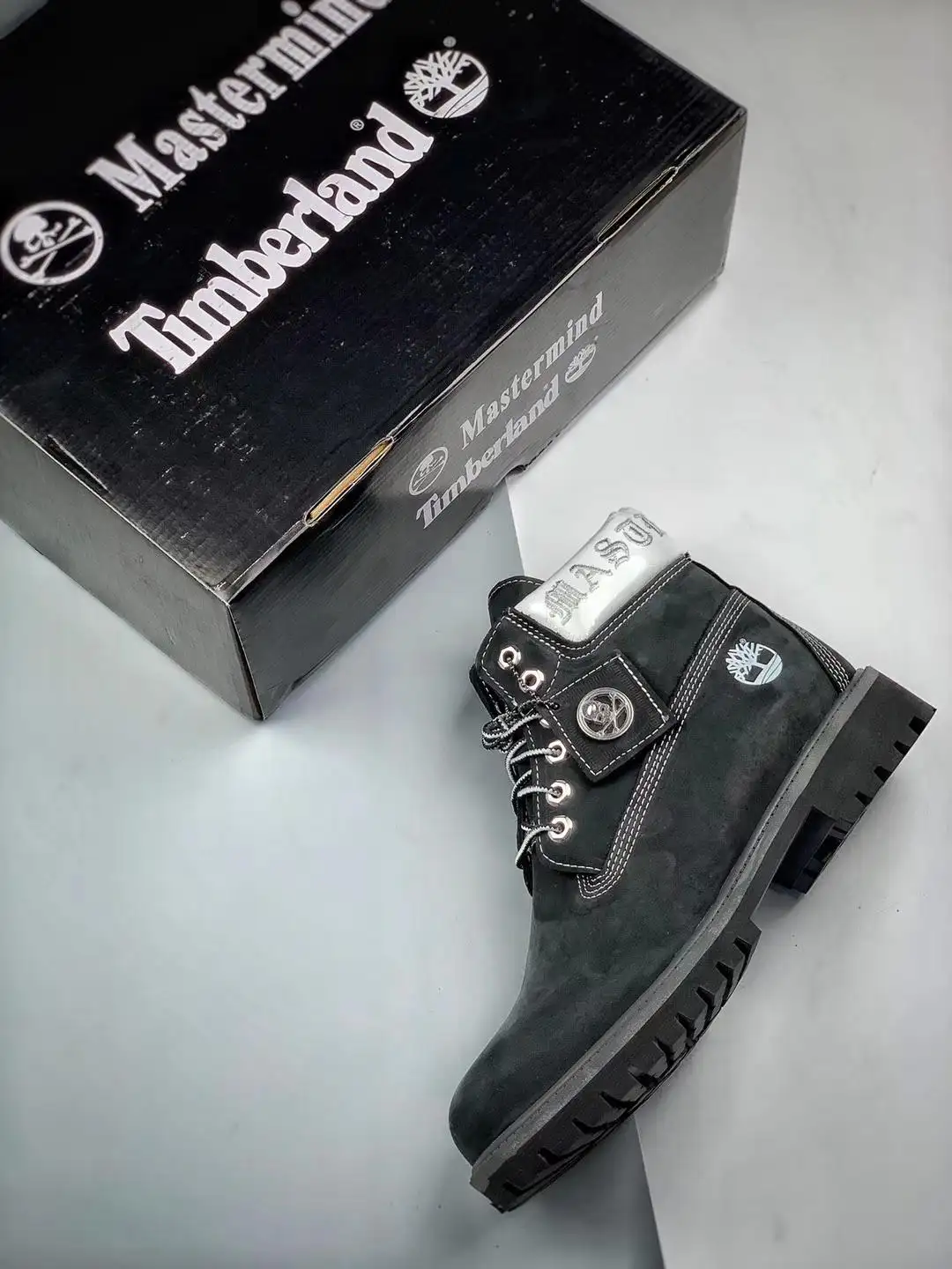 mastermind japan timberland