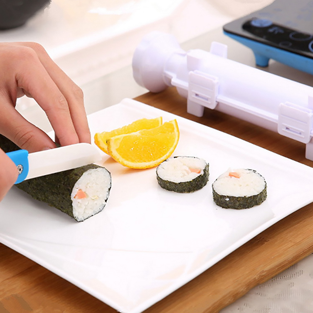 6pcs Sushi Tool Set Including Plastic Sushi Mold, Nori Seaweed, Rice  Paddle, Beginner Sushi Kit, Diy Home Sushi Maker Set, Kitchen Accessories,  Random Style (2pcs/pack)