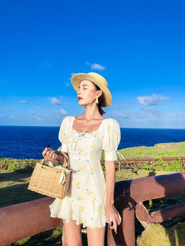 yellow holiday dress