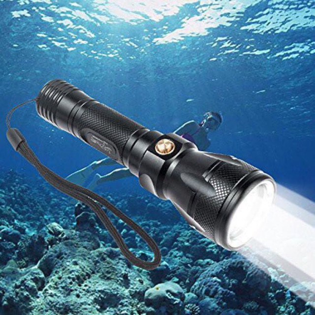 rechargeable underwater flashlight