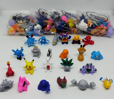 Small plastic pokemon deals figures