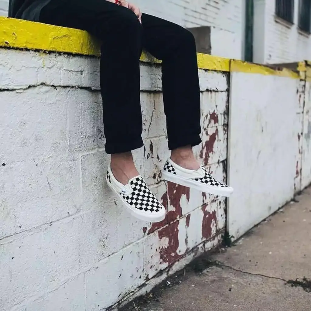 vans canvas loafers