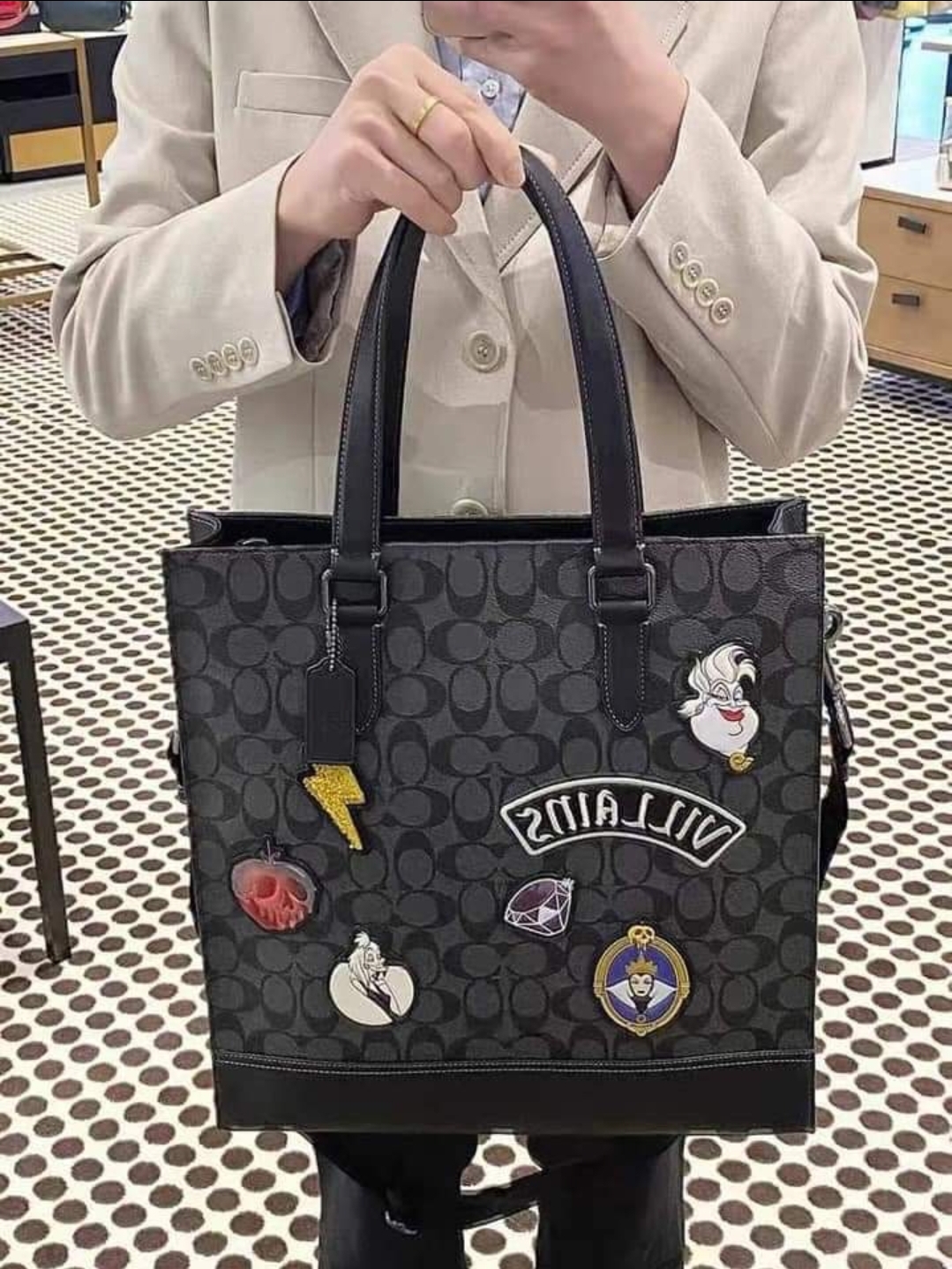 Coach Mickey Mouse Central Tote for Sale in Pasadena, TX - OfferUp