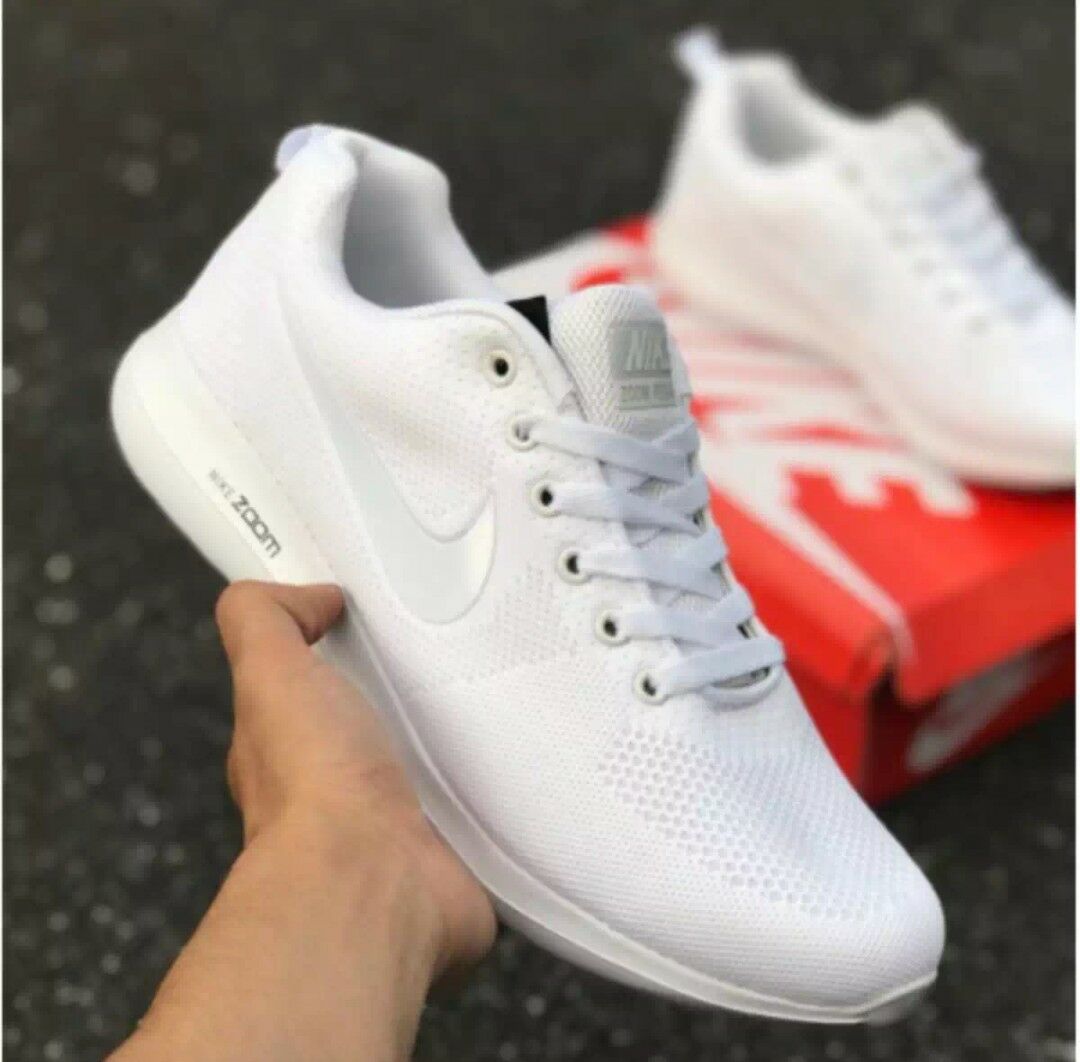 nike zoom class a