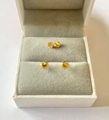 Pawnable 18K Gold Puff Heart Earrings