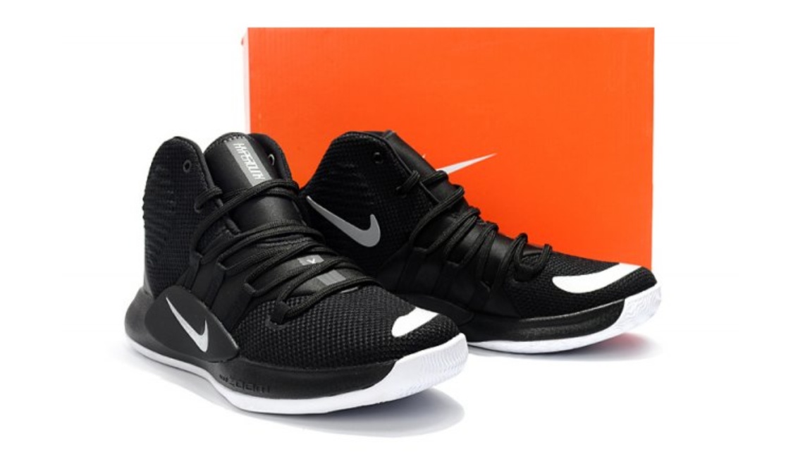 hyperdunk 2018 black